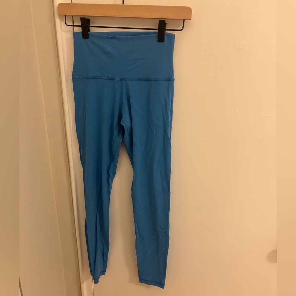 ARITZIA high-rise butter 26” legging